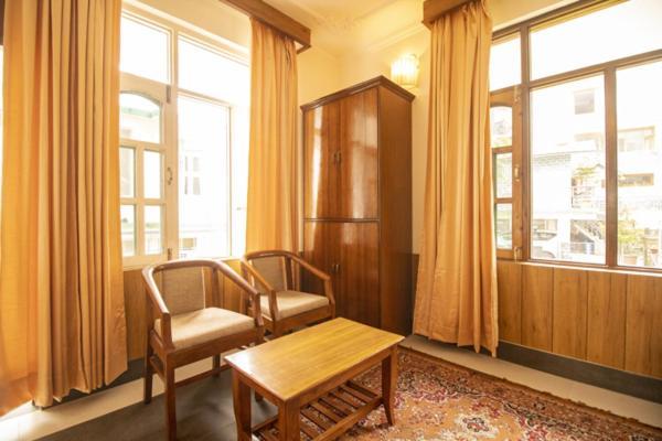 Wow Stayz2 Hotel The Lodge Дхарамсала Екстериор снимка