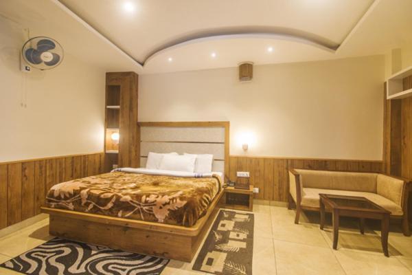 Wow Stayz2 Hotel The Lodge Дхарамсала Екстериор снимка