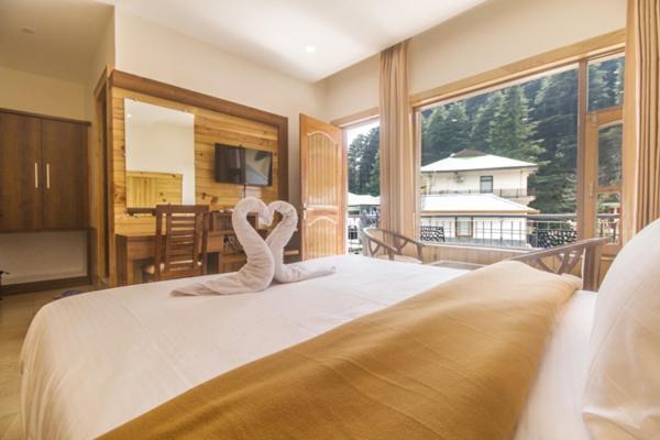 Wow Stayz2 Hotel The Lodge Дхарамсала Екстериор снимка