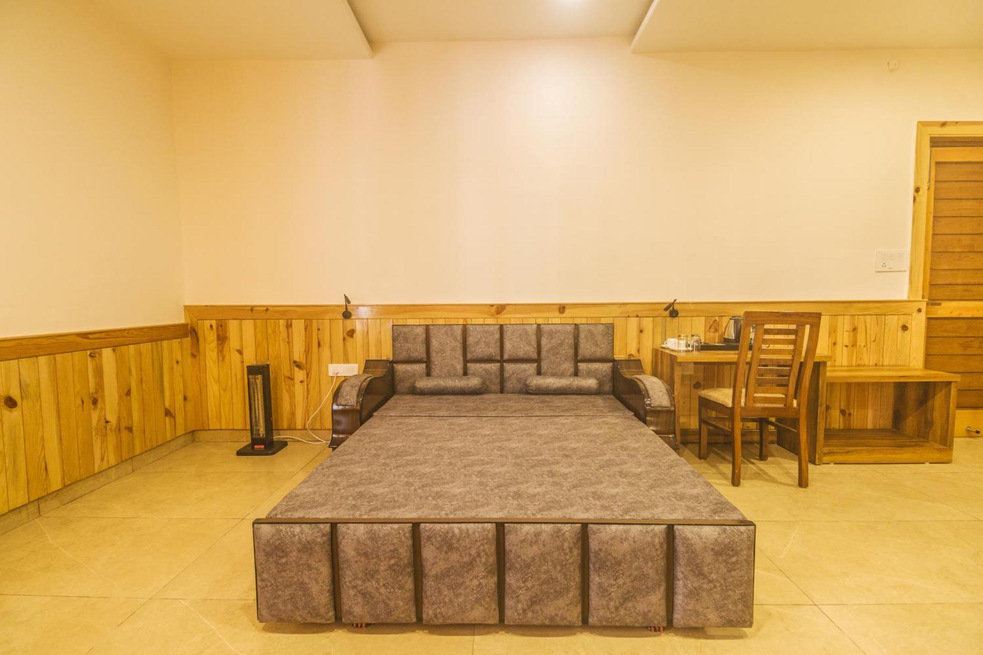 Wow Stayz2 Hotel The Lodge Дхарамсала Екстериор снимка